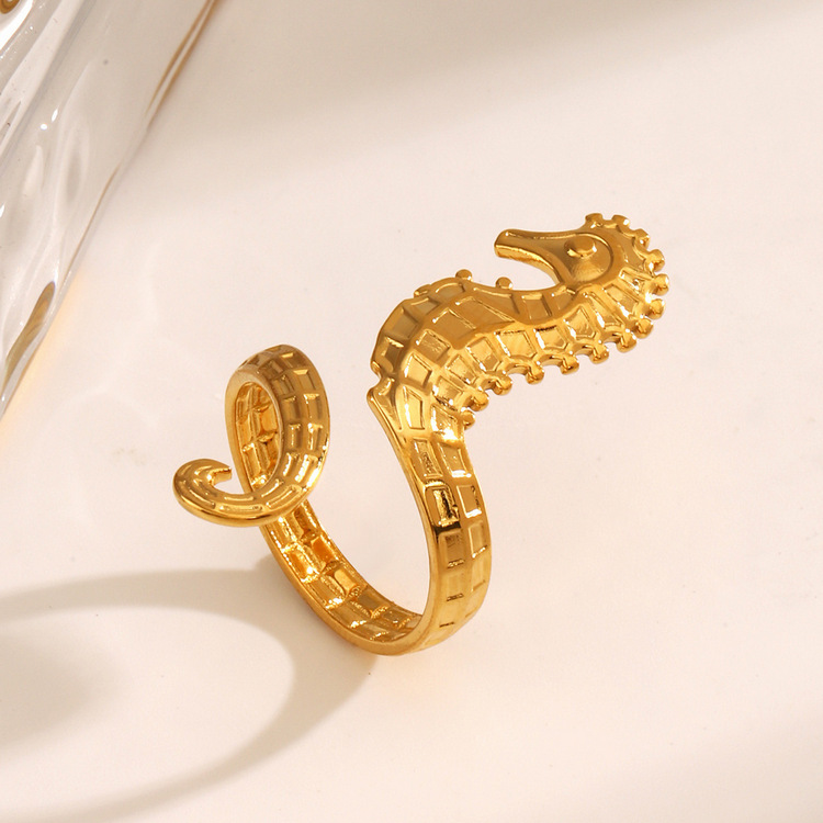 Seahorse Ring